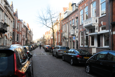 913224 Gezicht in de Obrechtstraat te Utrecht, uit het zuiden.